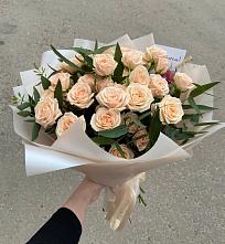 Букет Кремовые розы Латте в Жаворонки