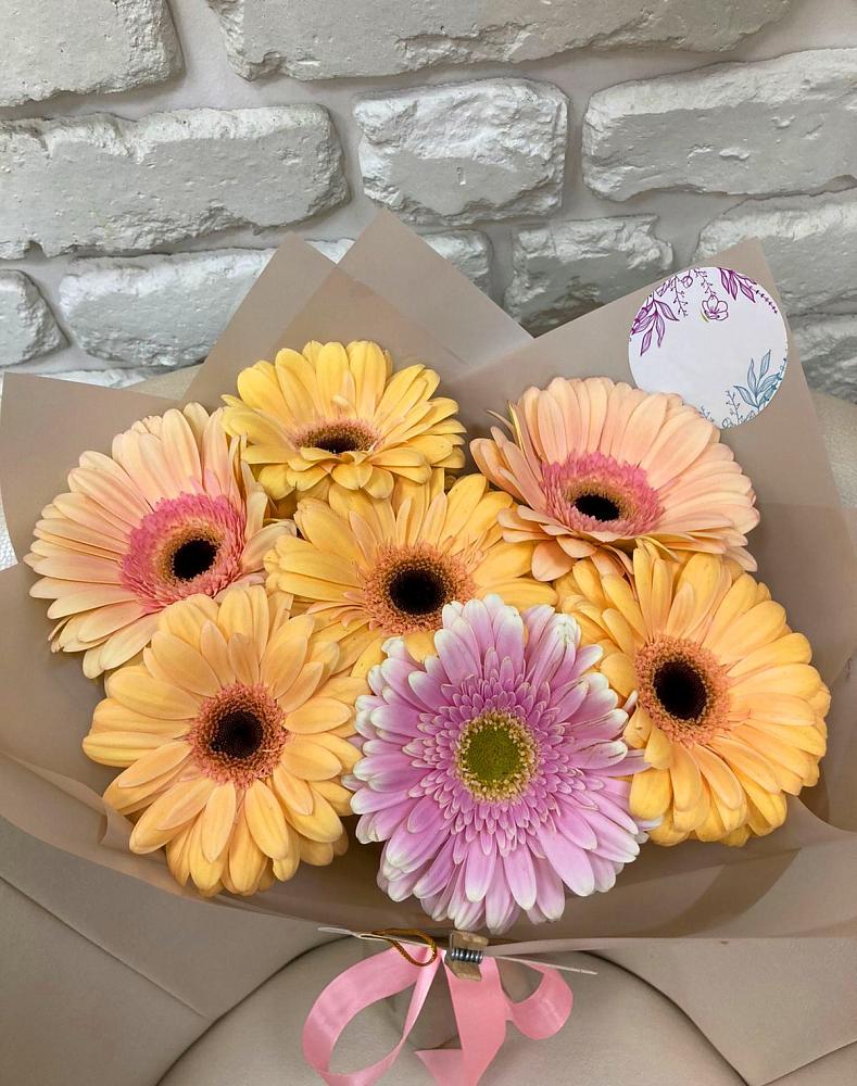 Букет цветов из: Герберы в Жаворонки