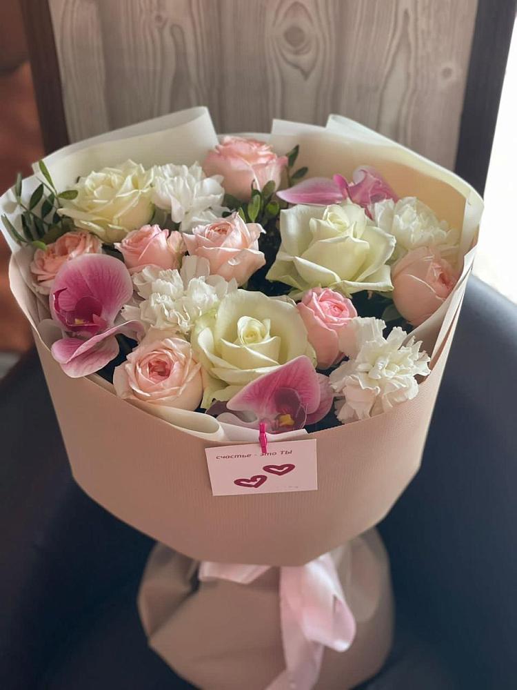 Букет цветов из: Орхидеи, Розы и Гвоздики в Жаворонки