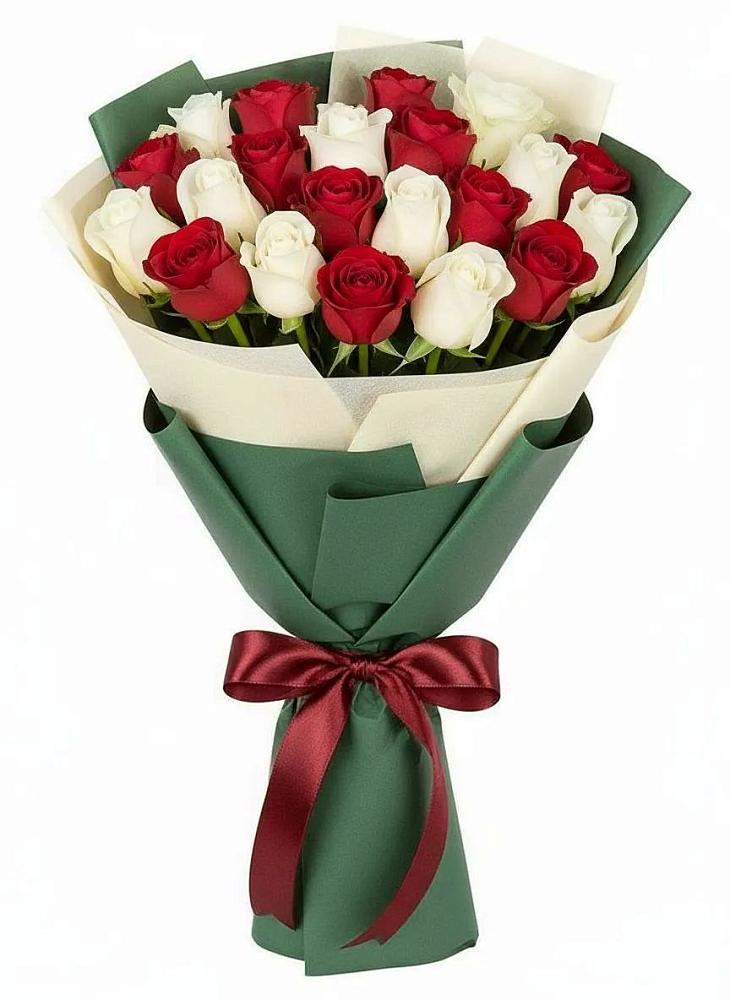 Букет Микс из красных и белых роз в Жаворонки