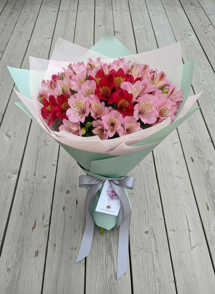 Букет цветов из: Альстромерии в Жаворонки