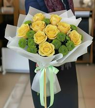 Букет цветов из:  Хризантемы и Розы в Жаворонки