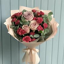 Букет цветов из:  Гвоздики и Розы #REPLACE_PRED# Жаворонки