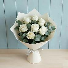 Букет Белые розы в Эвкалипте в Жаворонки