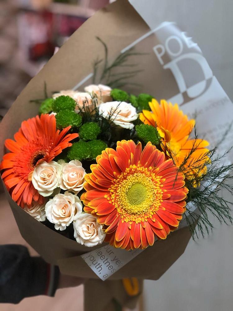 Букет цветов из: Герберы, Хризантемы и Розы в Жаворонки