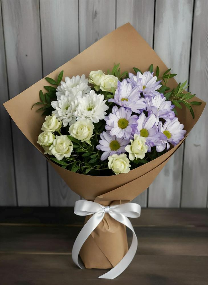 Букет цветов из: Хризантемы и Розы в Жаворонки