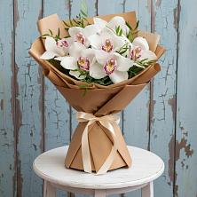 Букет цветов из:  Орхидеи и Розы в Жаворонки